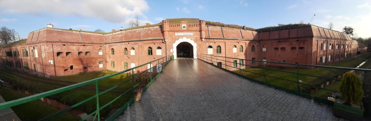 Twierdza Toruń - Fort IV Exterior foto